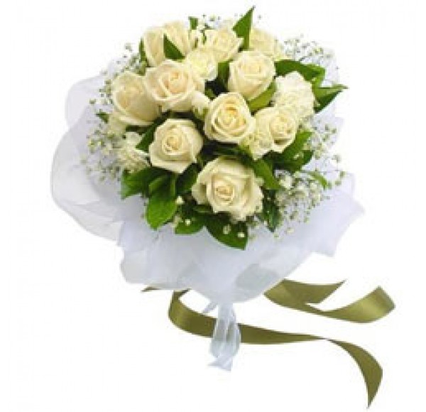 Collection of White Roses Bunch